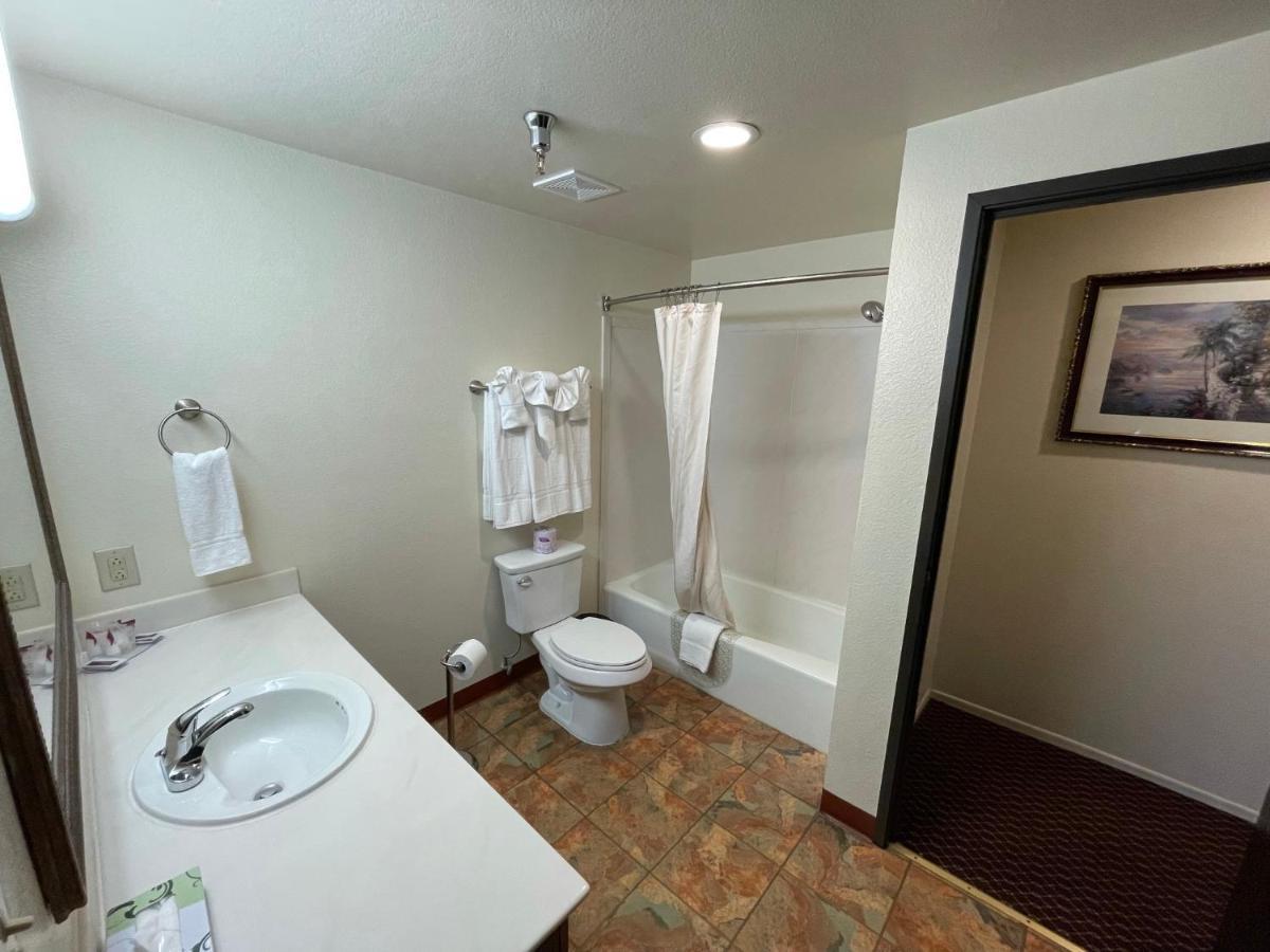 Hotel Oakridge